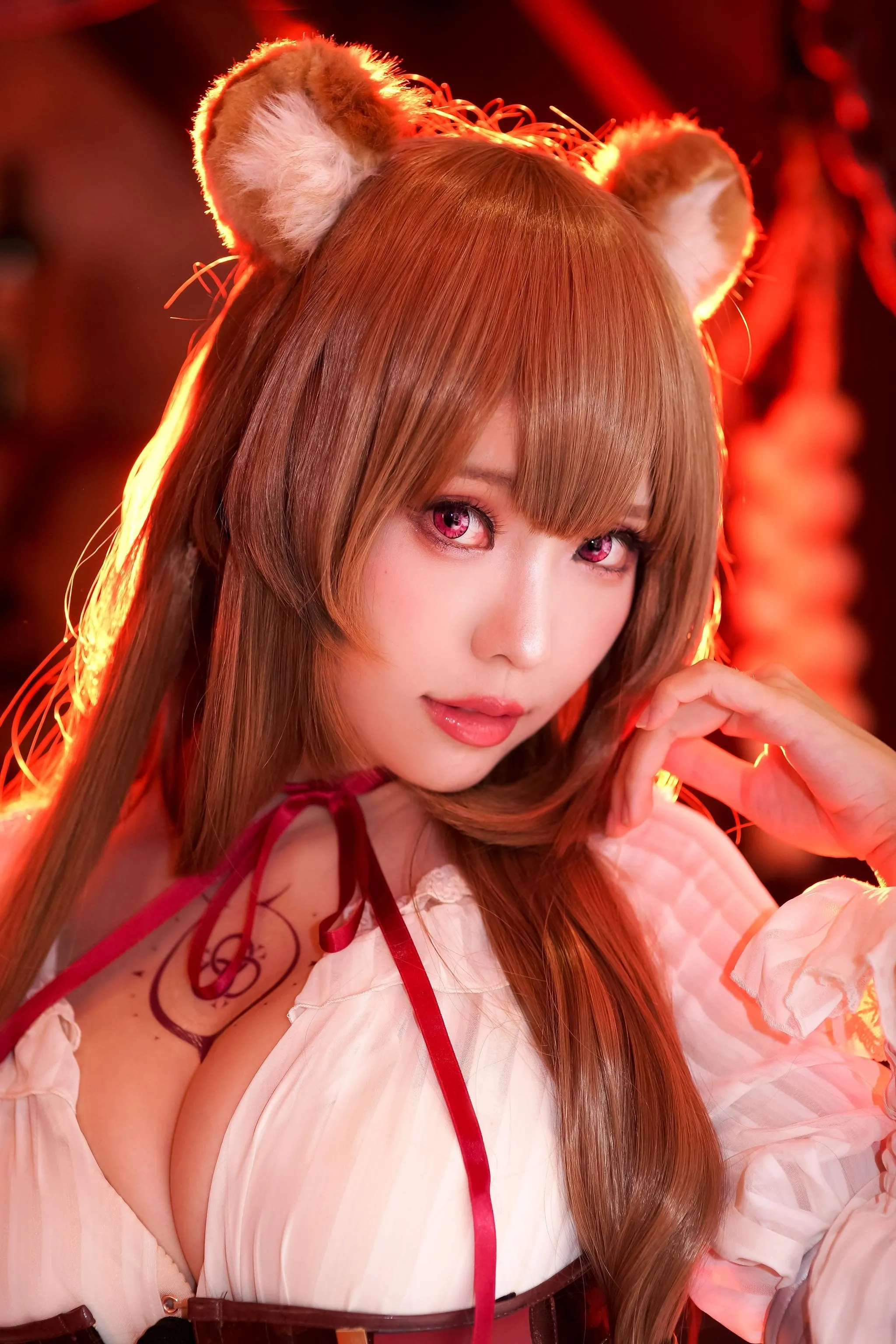 ElyEE子 – NO.53 小浣熊-酒馆 [36P]插图
